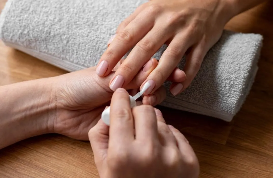 Esmaltado de manos profesional